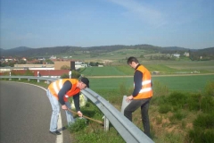 image001