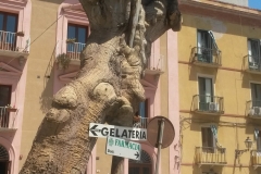 23